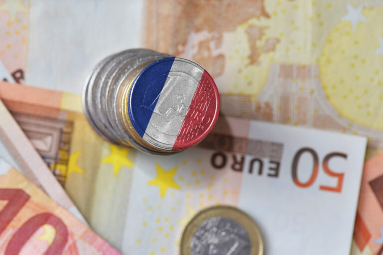 France Quick Refund vs Standard Reclaim: Selecting the Route That Survives Audit
